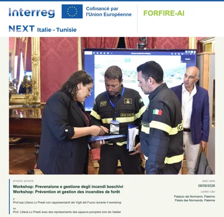 Prof.ssa Liliana Lo Presti con rappresentanti dei Vigili del Fuoco durante il workshop